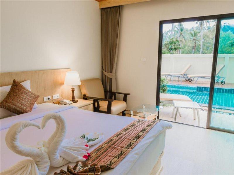 Airport Beach Hotel Phuket - Sha Extra Plus Nai Yang Beach Екстериор снимка