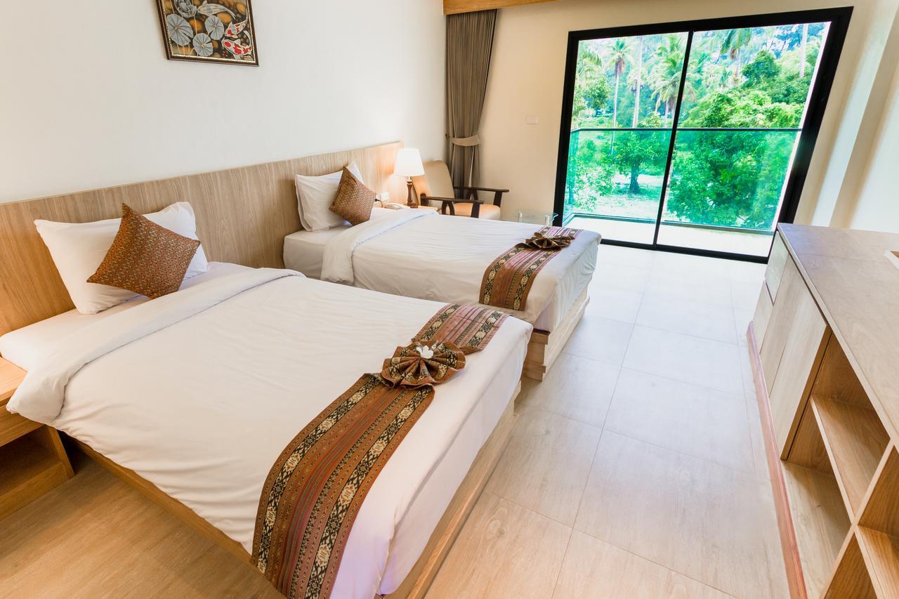Airport Beach Hotel Phuket - Sha Extra Plus Nai Yang Beach Екстериор снимка